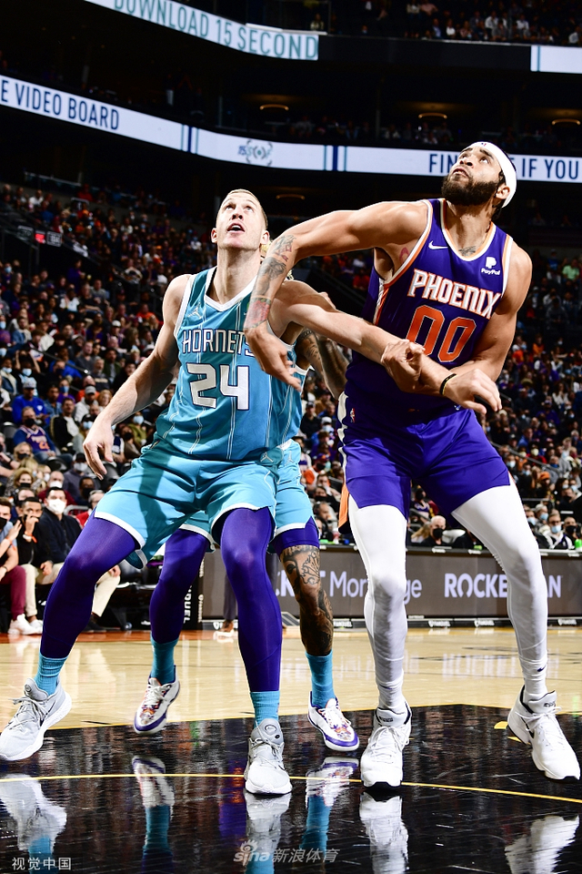 他一直以独 他一直以独