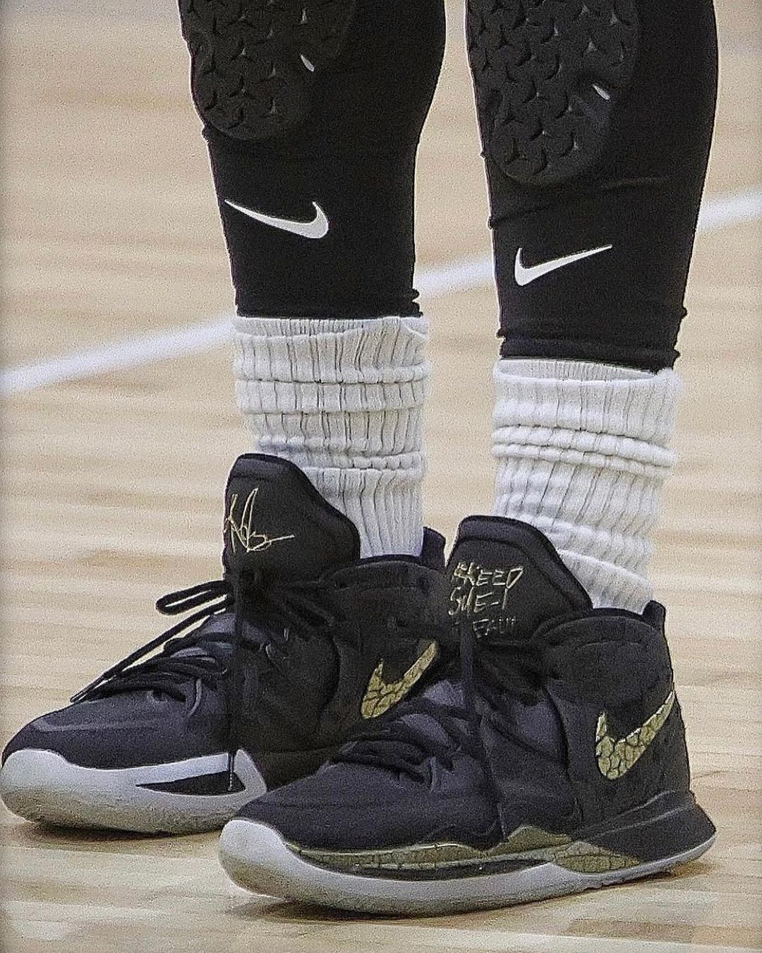 并通过跨境 并通过跨境